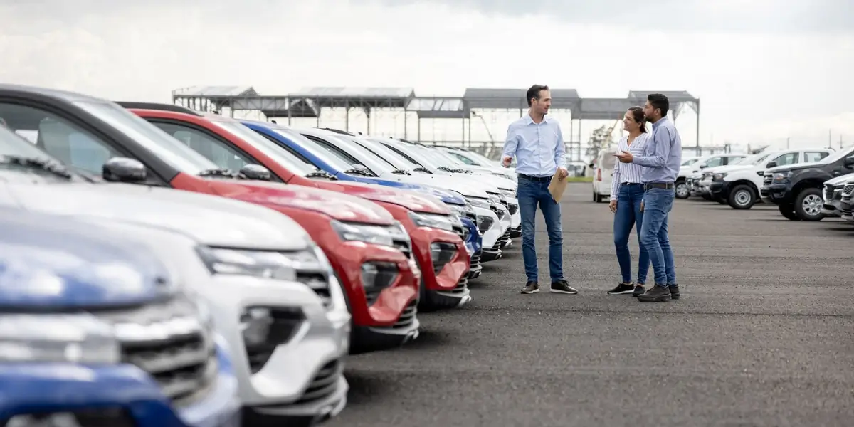 shopping for a used car in auckland