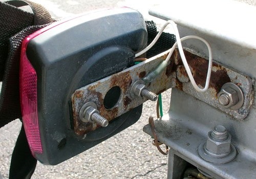 Trailer Lights Troubleshooting Why, How To Ground Trailer Wiring